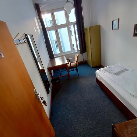 Fabrik - ホステル ベルリン