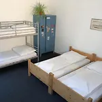 Fabrik - Hostel *