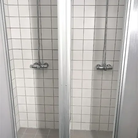 Hostel Fabrik - Baxpax *